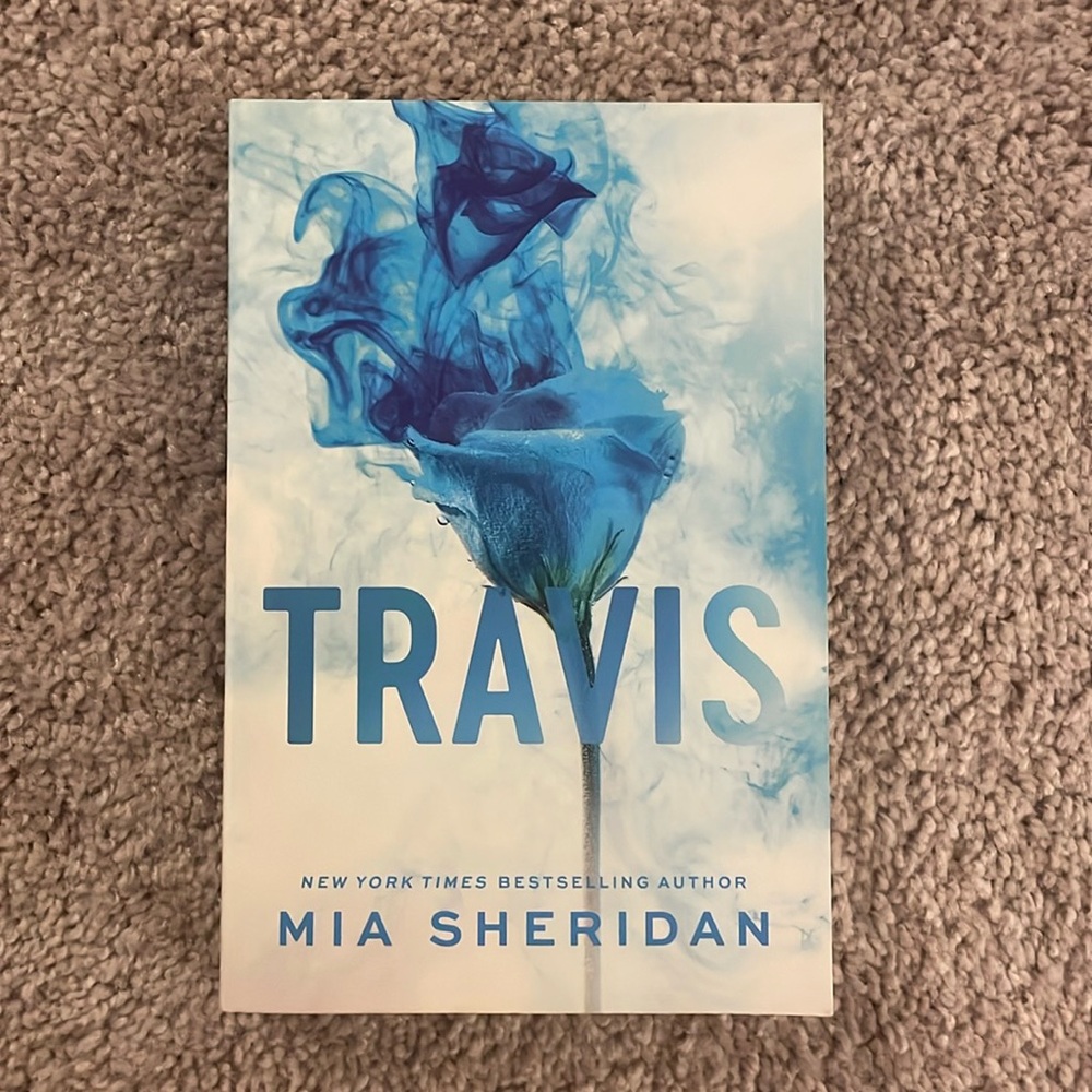Travis book by Mia Sheridan